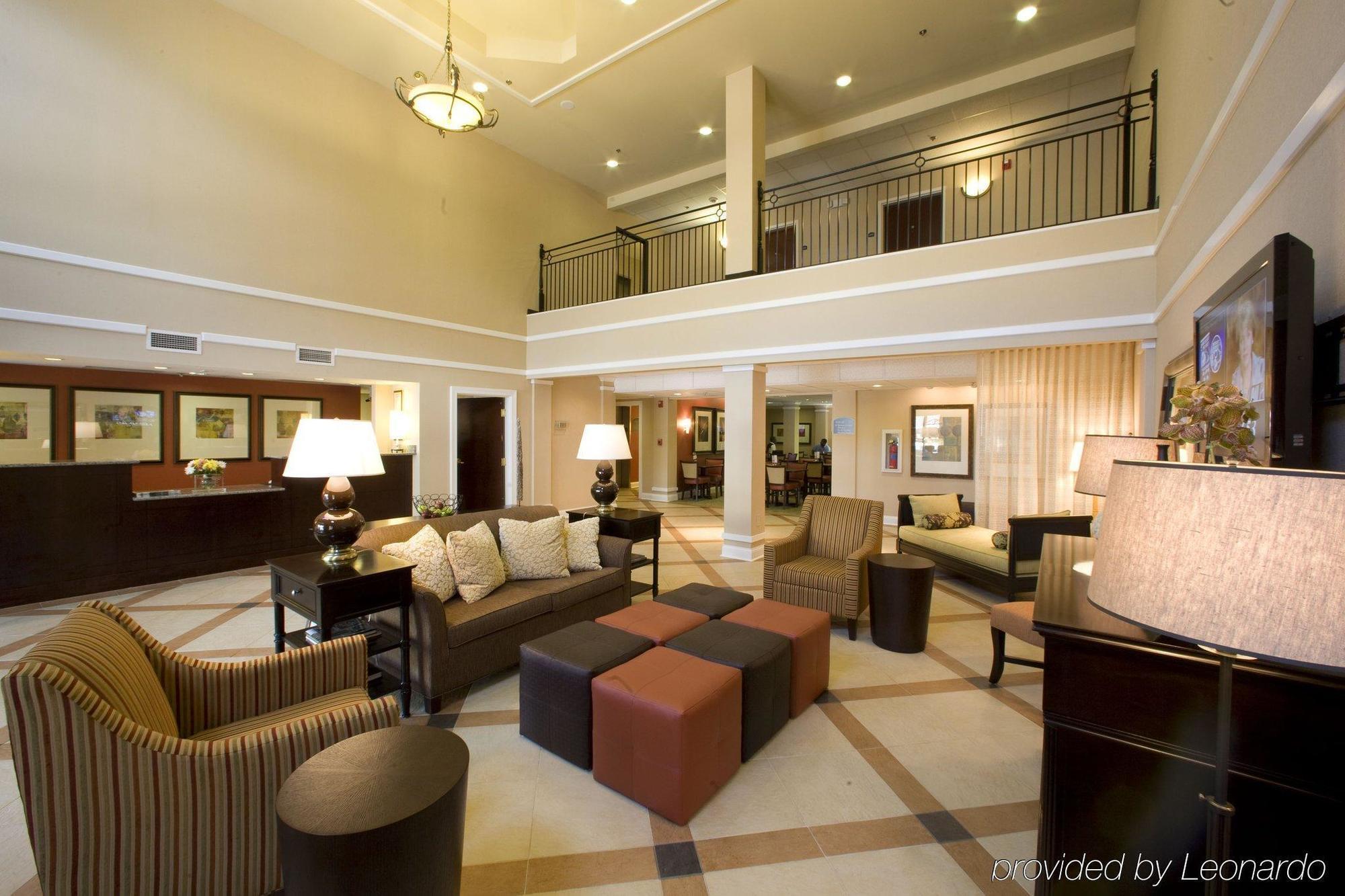 Holiday Inn Express Hotel & Suites - Atlanta/Emory University Area, An Ihg Hotel Декейтър Интериор снимка